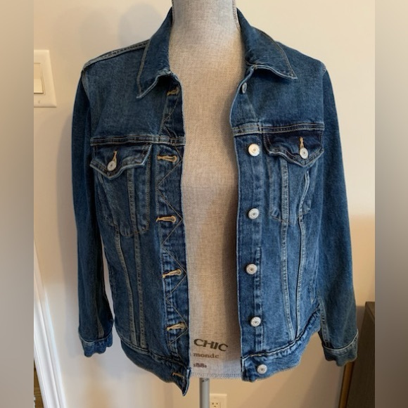 Old Navy Jean Jacket - NWOT - Picture 2 of 4